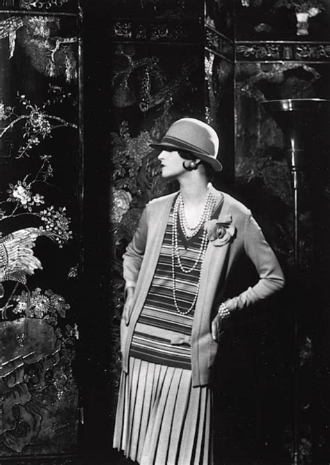 ver coco chanel online|Coco Chanel fashion 1920s.